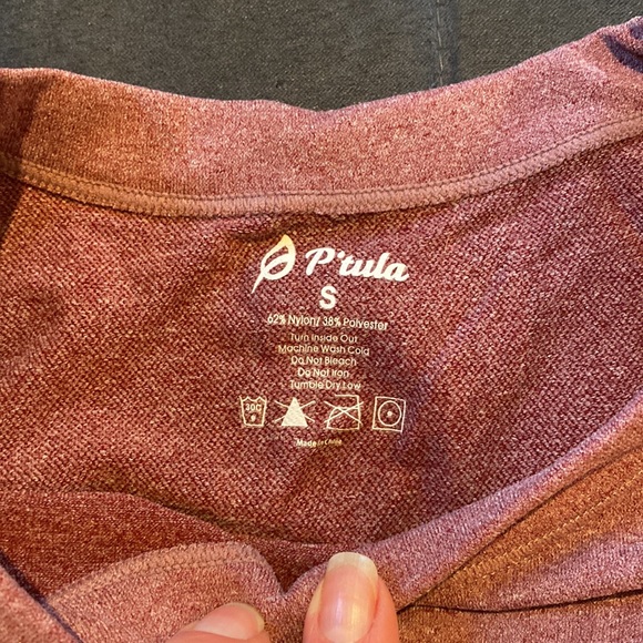 P’tula long sleeve workout shirt EUC - Picture 2 of 3
